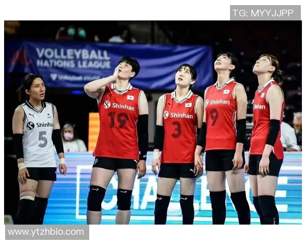 武汉排球队以52分领跑世界锦标赛积分榜展现强劲实力 武汉排球队以52分领跑世界锦标赛积分榜展现强劲实力